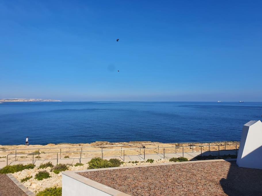 Private Room In A Modern Apartment With Pool And Sea View San Pawl il-Baħar Extérieur photo