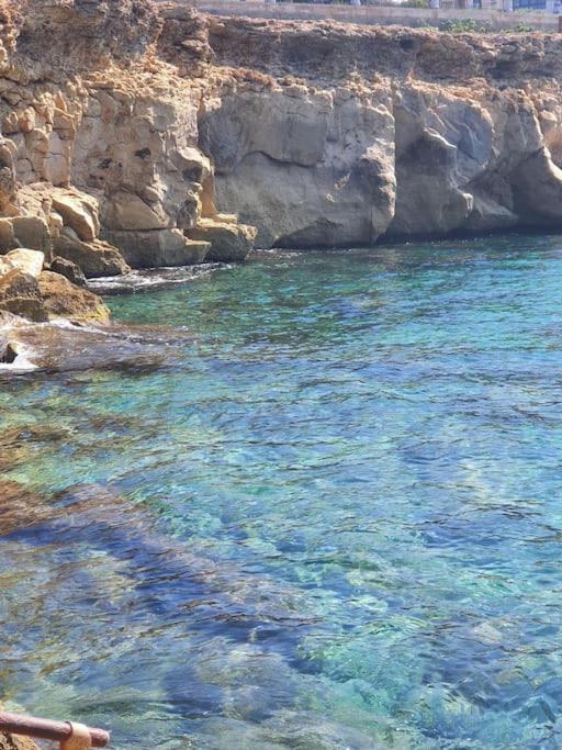 Private Room In A Modern Apartment With Pool And Sea View San Pawl il-Baħar Extérieur photo